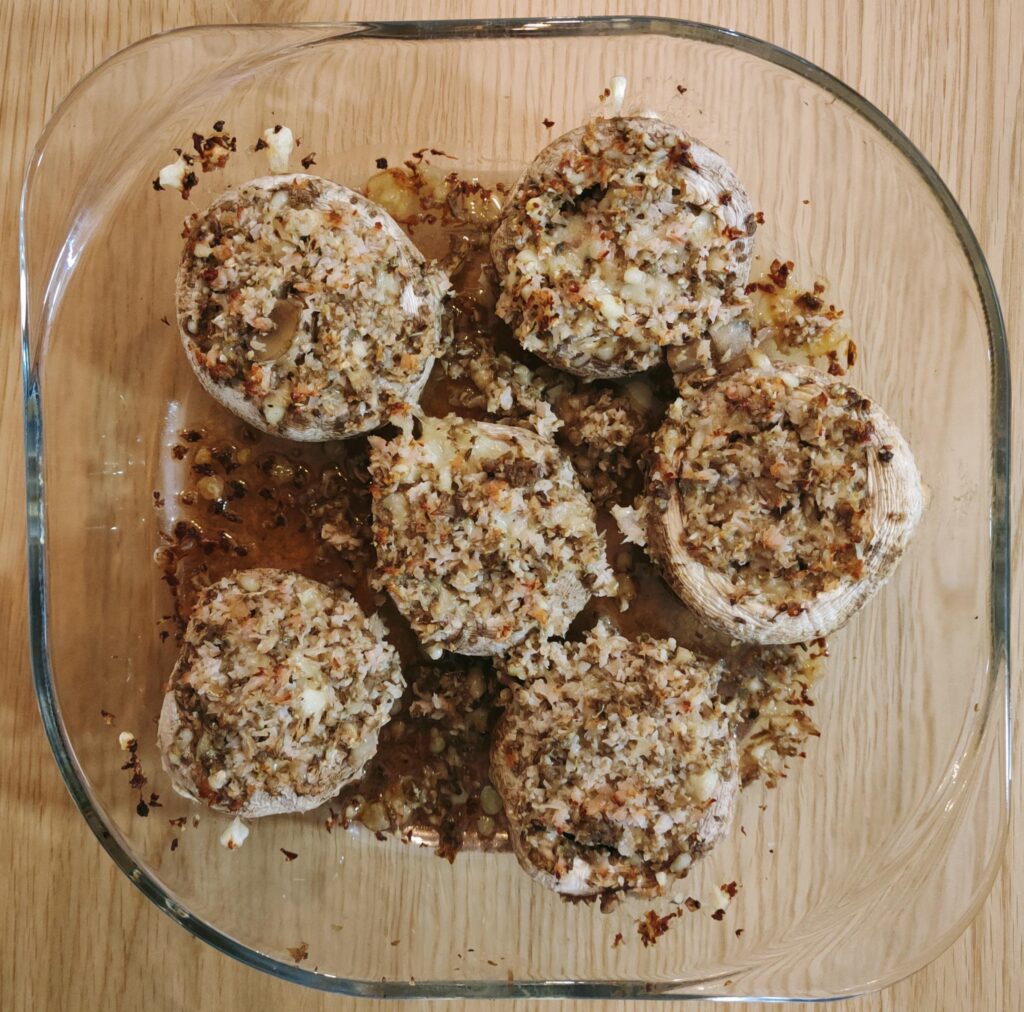champiñones rellenos de jamón y queso
